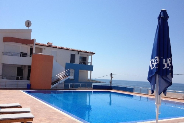 Hotel Apartments De Lara (Bar)